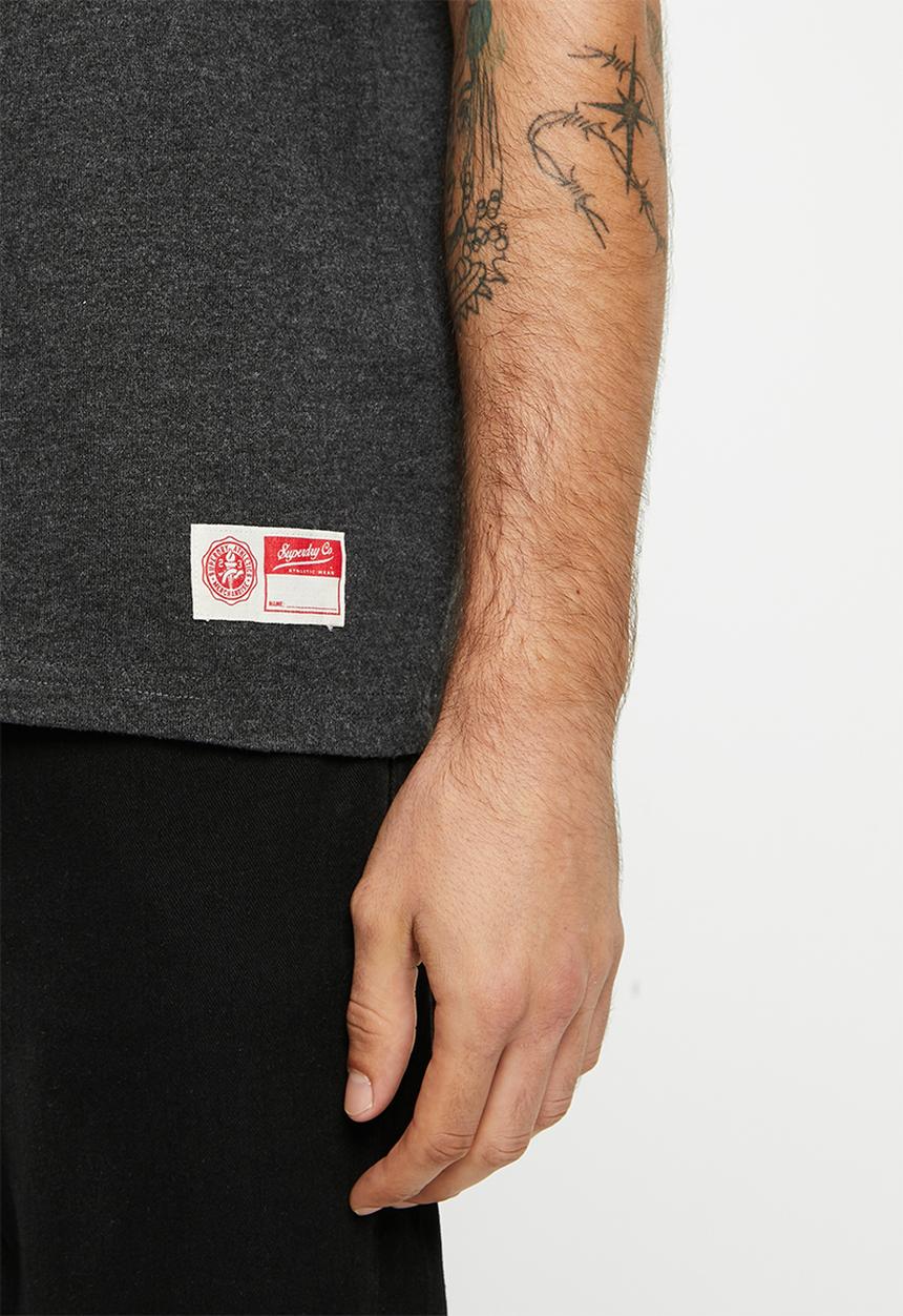Superdry. - Vintage script style coll tee - charcoal marl