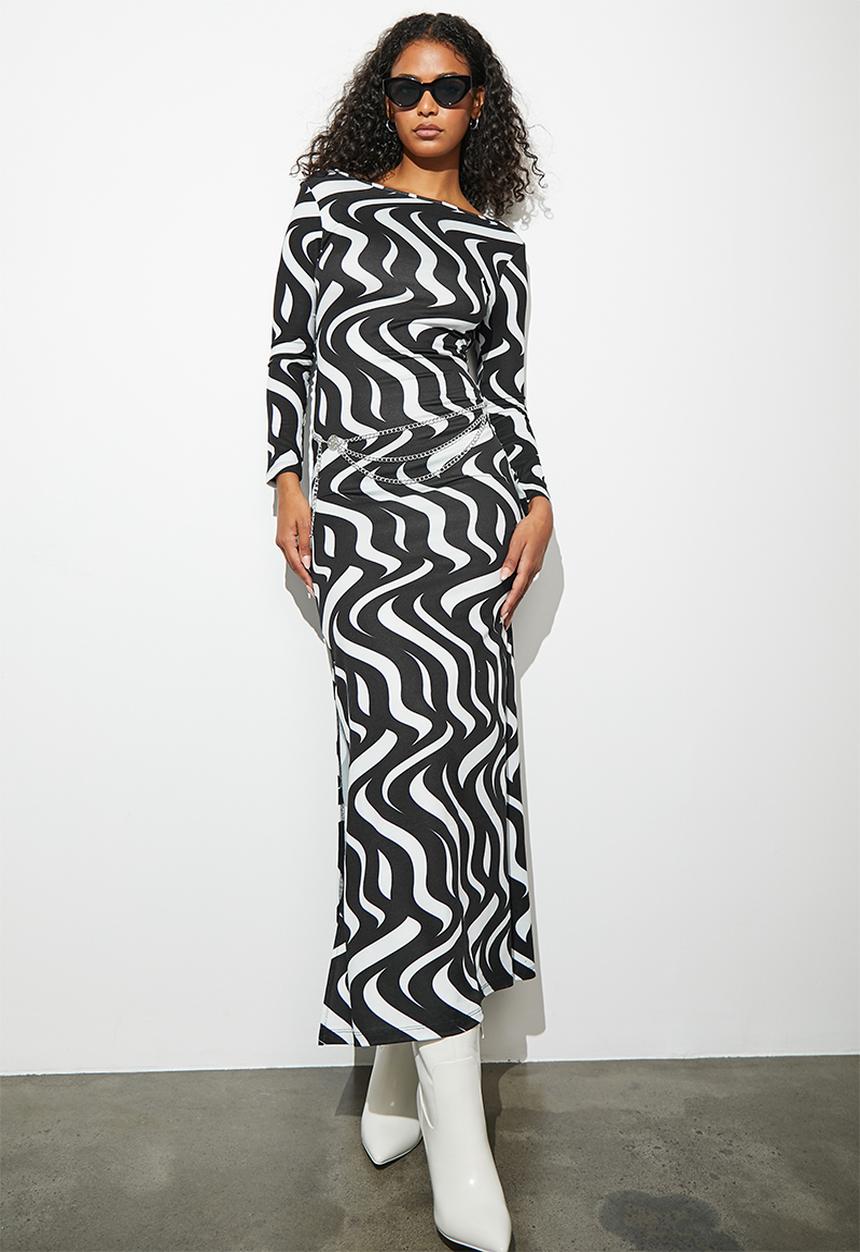 Superbalist - Scoop back knit column maxi dress - bold wavy curves
