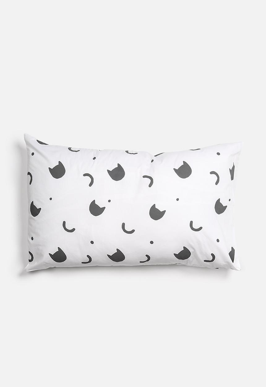Zana x Superbalist - Catnap Pillowcase Set