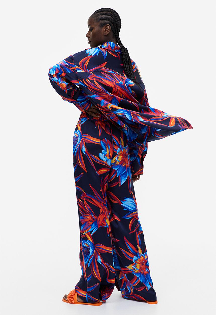 H&M - Patterned trousers - navy blue/patterned