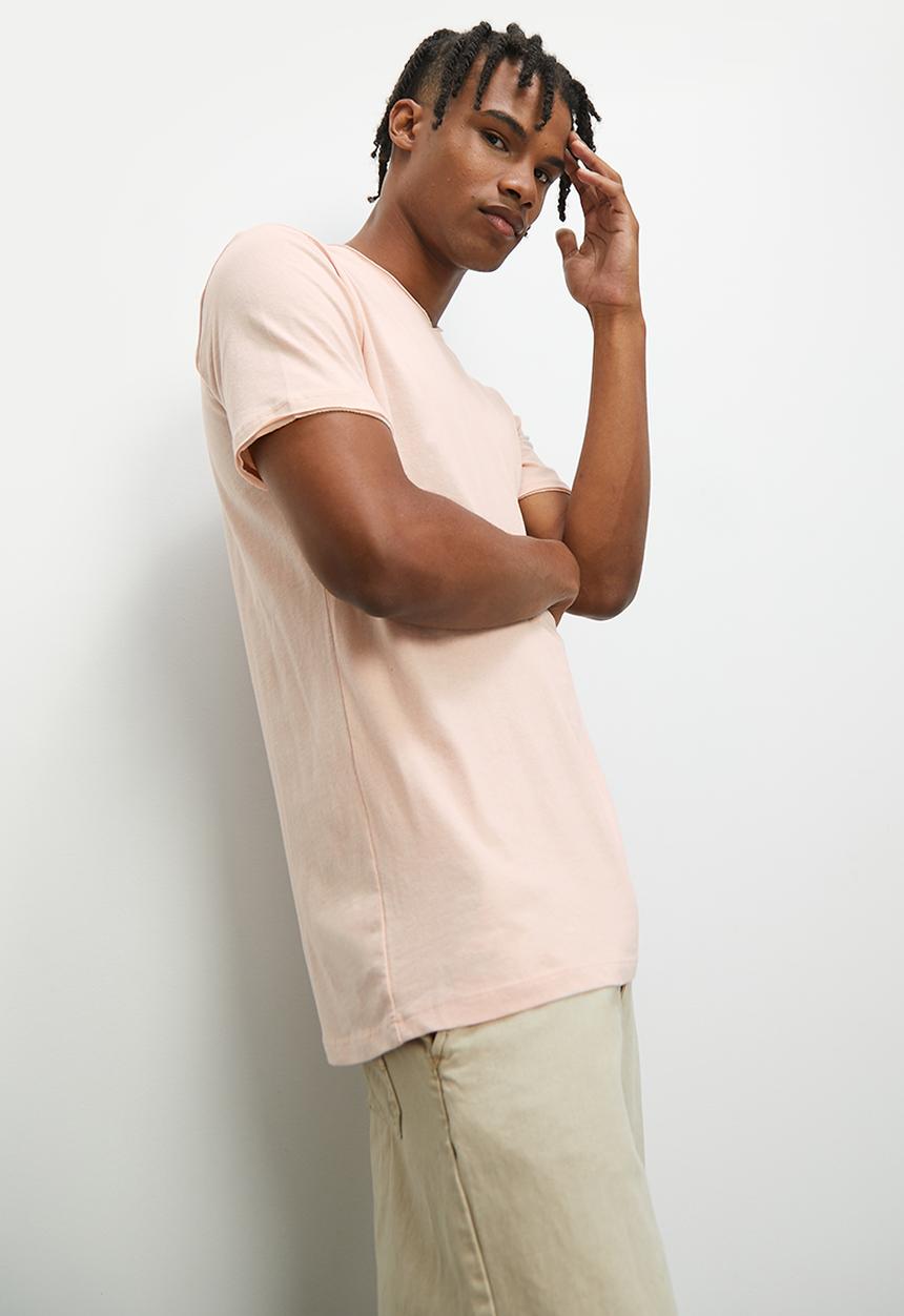 STYLE REPUBLIC - Jovi raw edge v neck tee - dusty pink