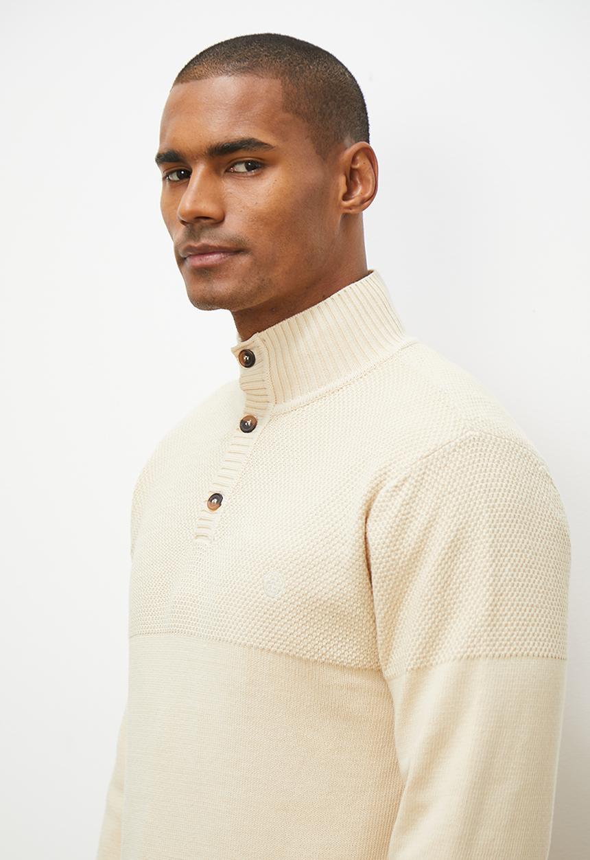Lark & Crosse - Chunky button half neck pullover - oatmeal