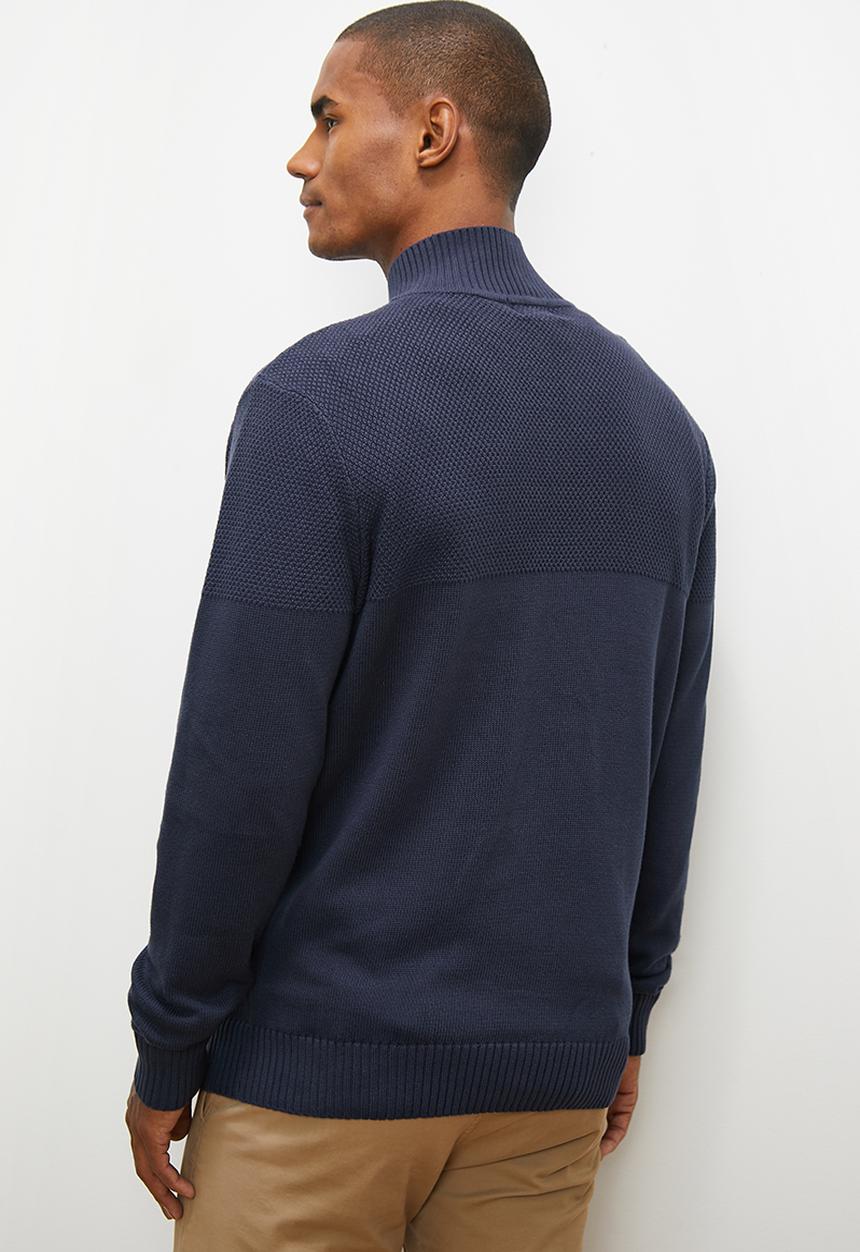 Lark & Crosse - Chunky button half neck pullover - navy