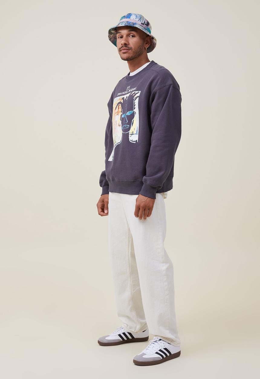 Cotton On - Basquiat oversized crew sweater - lcn bsq faded slate/portrait
