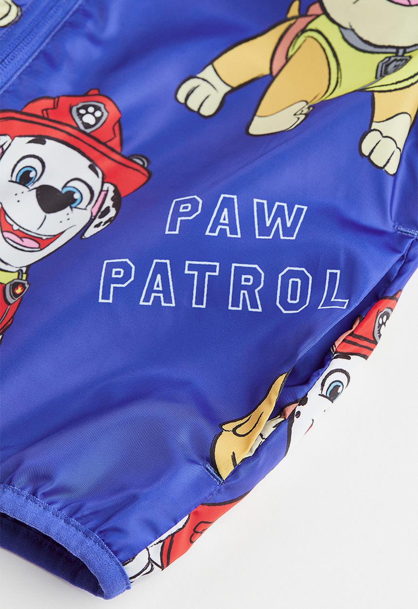 H&M - Patterned windbreaker - bright blue/paw patrol