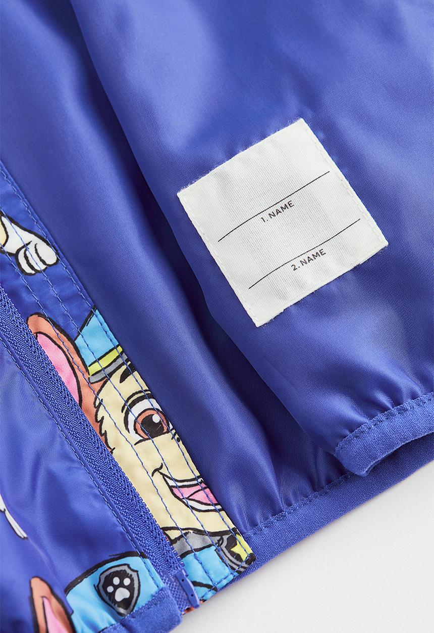 H&M - Patterned windbreaker - bright blue/paw patrol