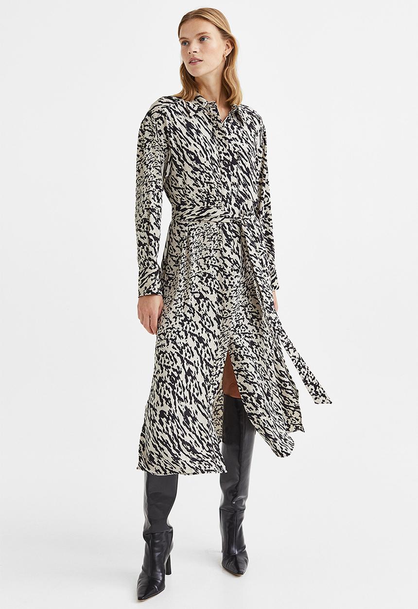 H&M - Tie-belt shirt dress - light beige/patterned