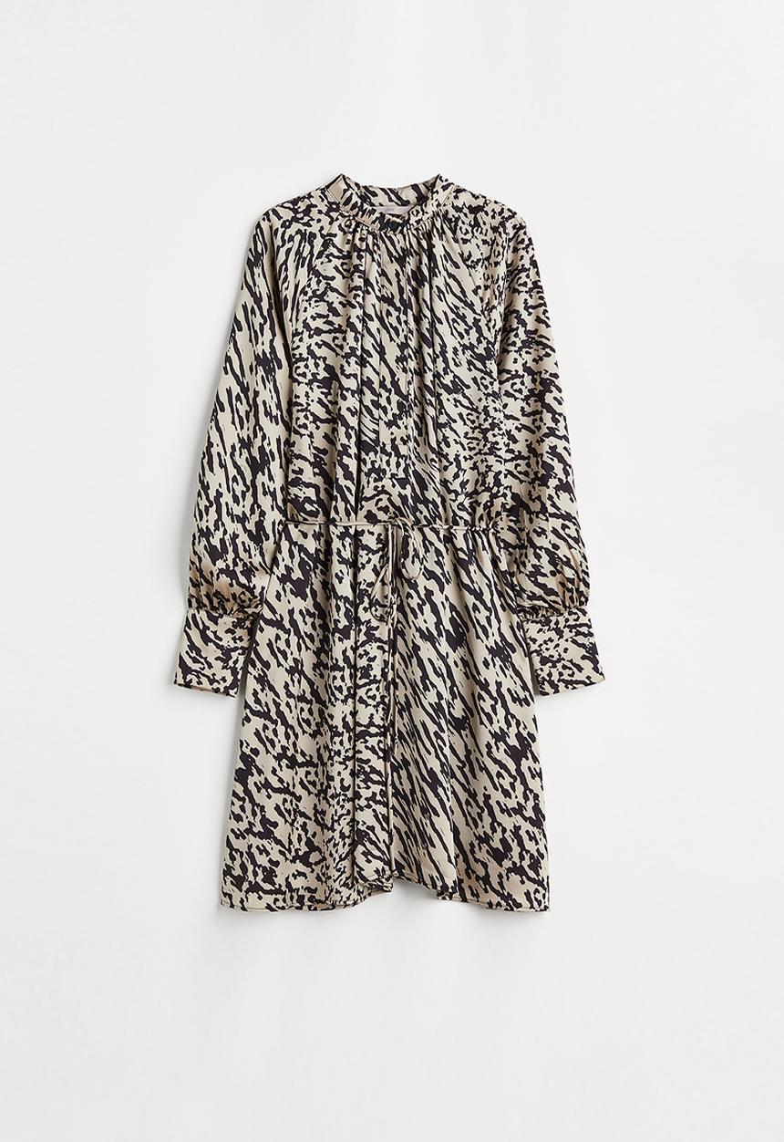 H&M - Short satin dress - light beige/patterned