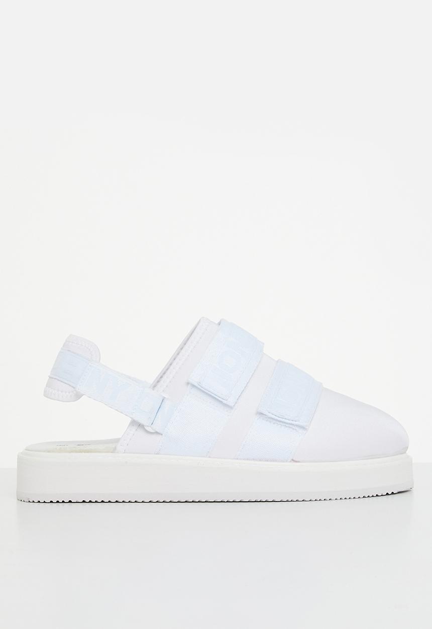 Jonathan D - J james nylon mule - white