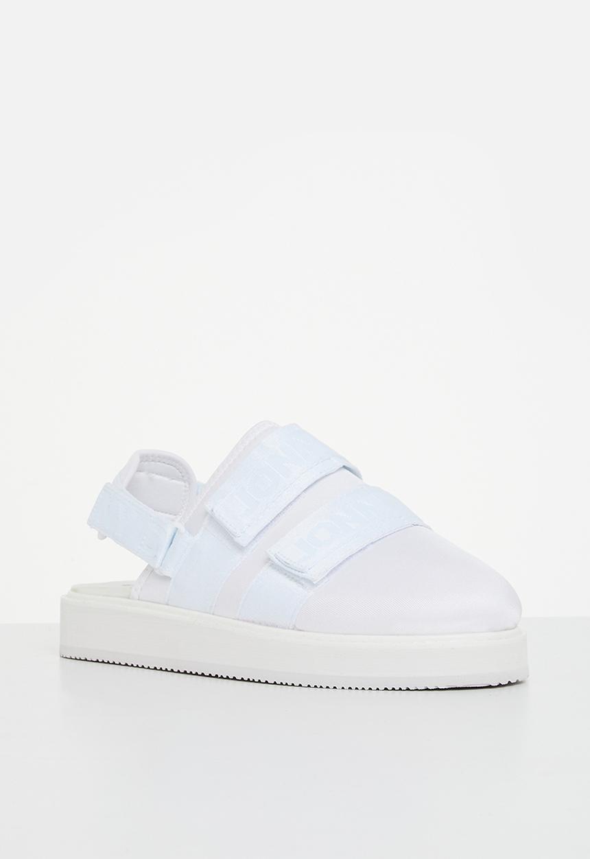Jonathan D - J james nylon mule - white