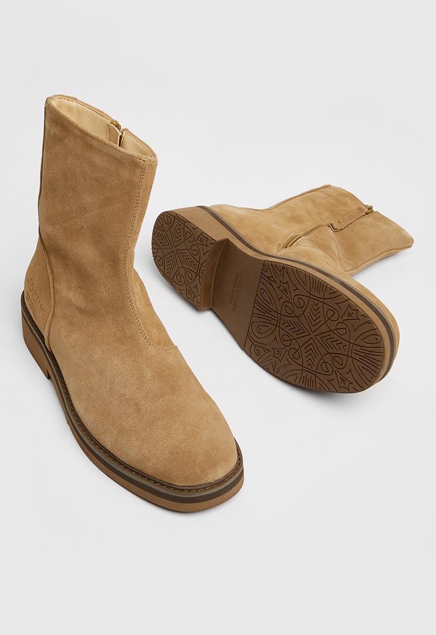 Jonathan D - J nash genuine suede boot - biscuit