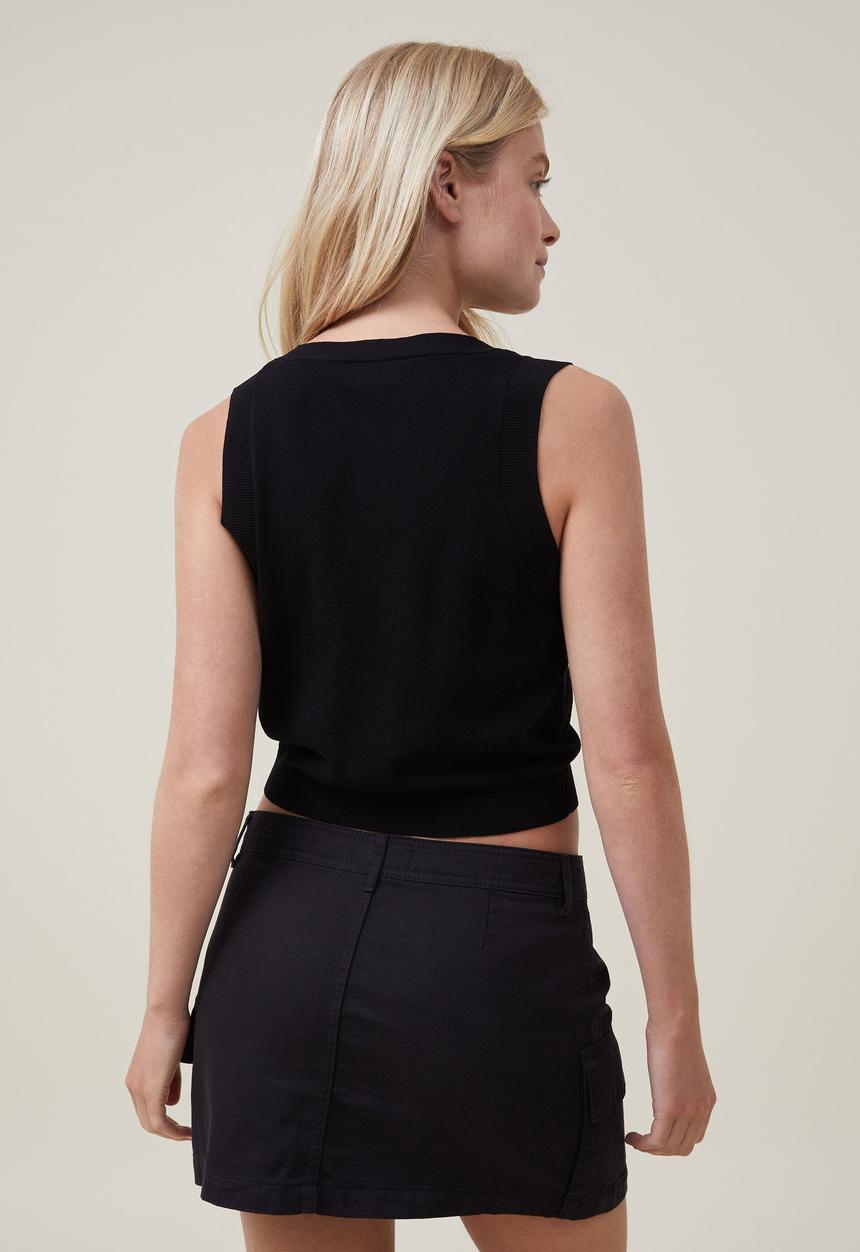 Cotton On - Fine gauge knit button vest - black