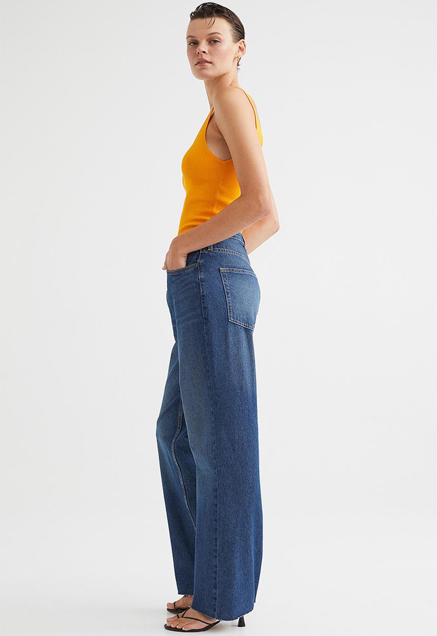 H&M - Curvy fit wide ultra high jeans - denim blue