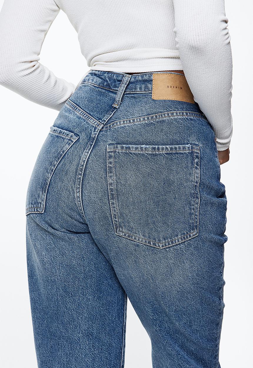 H&M - Curvy fit mom ultra high ankle jeans - denim blue