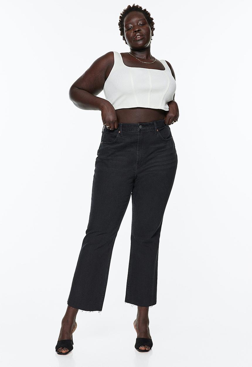 H&M - Curvy fit flared high cropped jeans - black