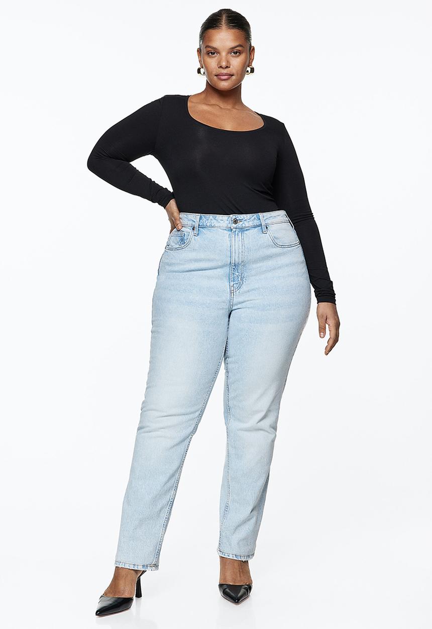 H&M - Curvy fit straight high jeans - light denim blue