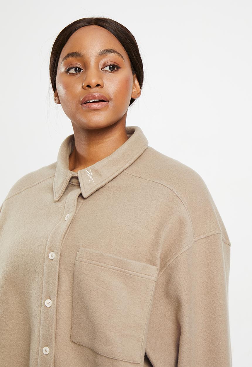 Reebok - Plus cl wde fleece layer - taupe