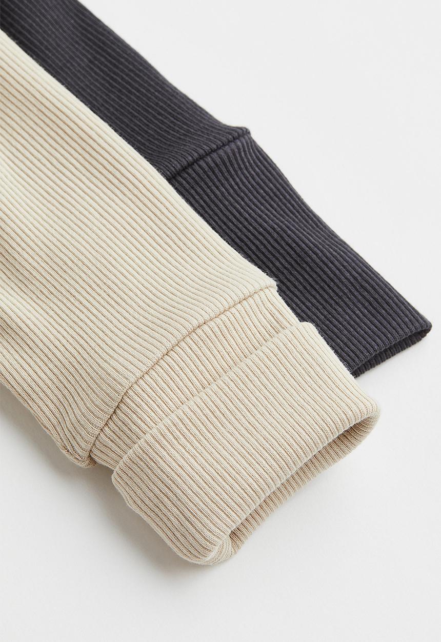 H&M - 2-Pack adjustable-fit long-sleeved bodysuits - light beige/black