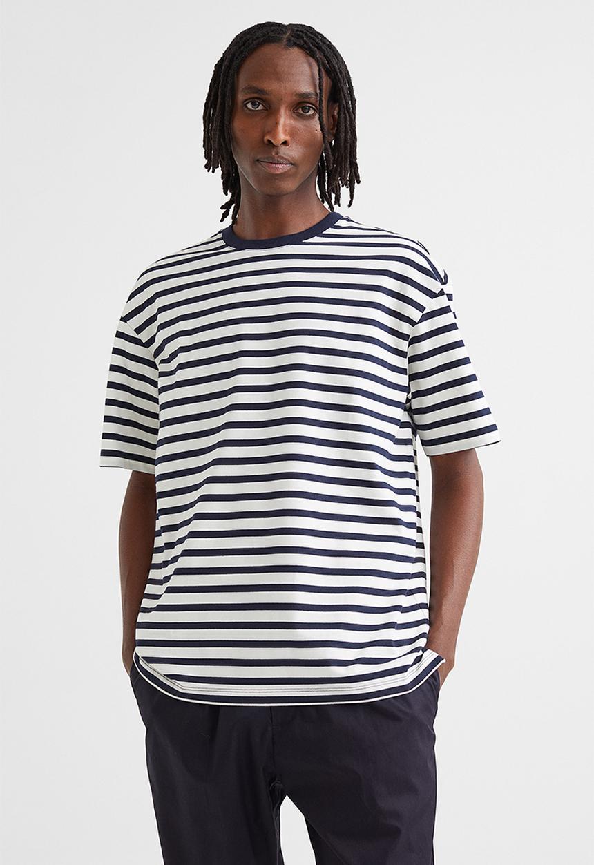 H&M - Relaxed fit cotton t-shirt - navy blue/white striped