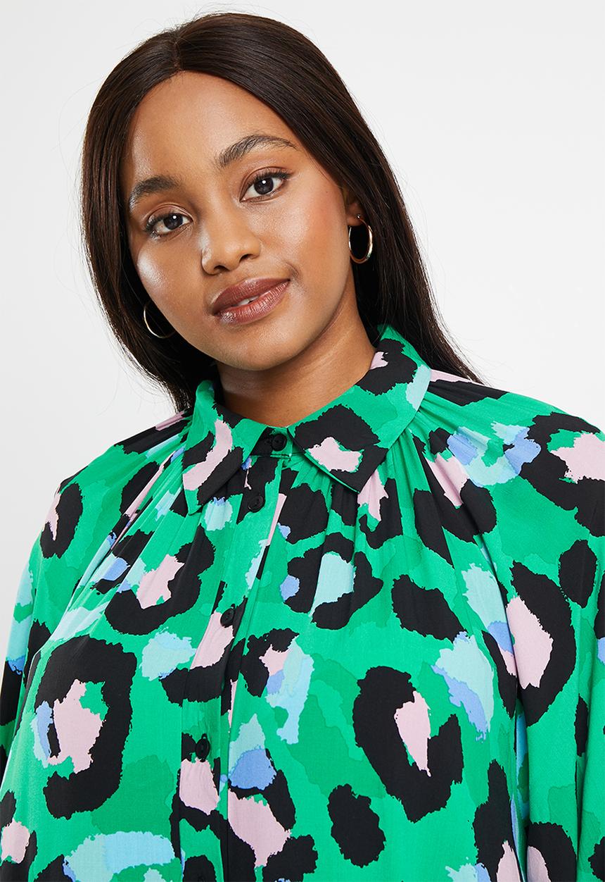 Me&B - Plus Bellow sleeve short shirt dress - opulent animal
