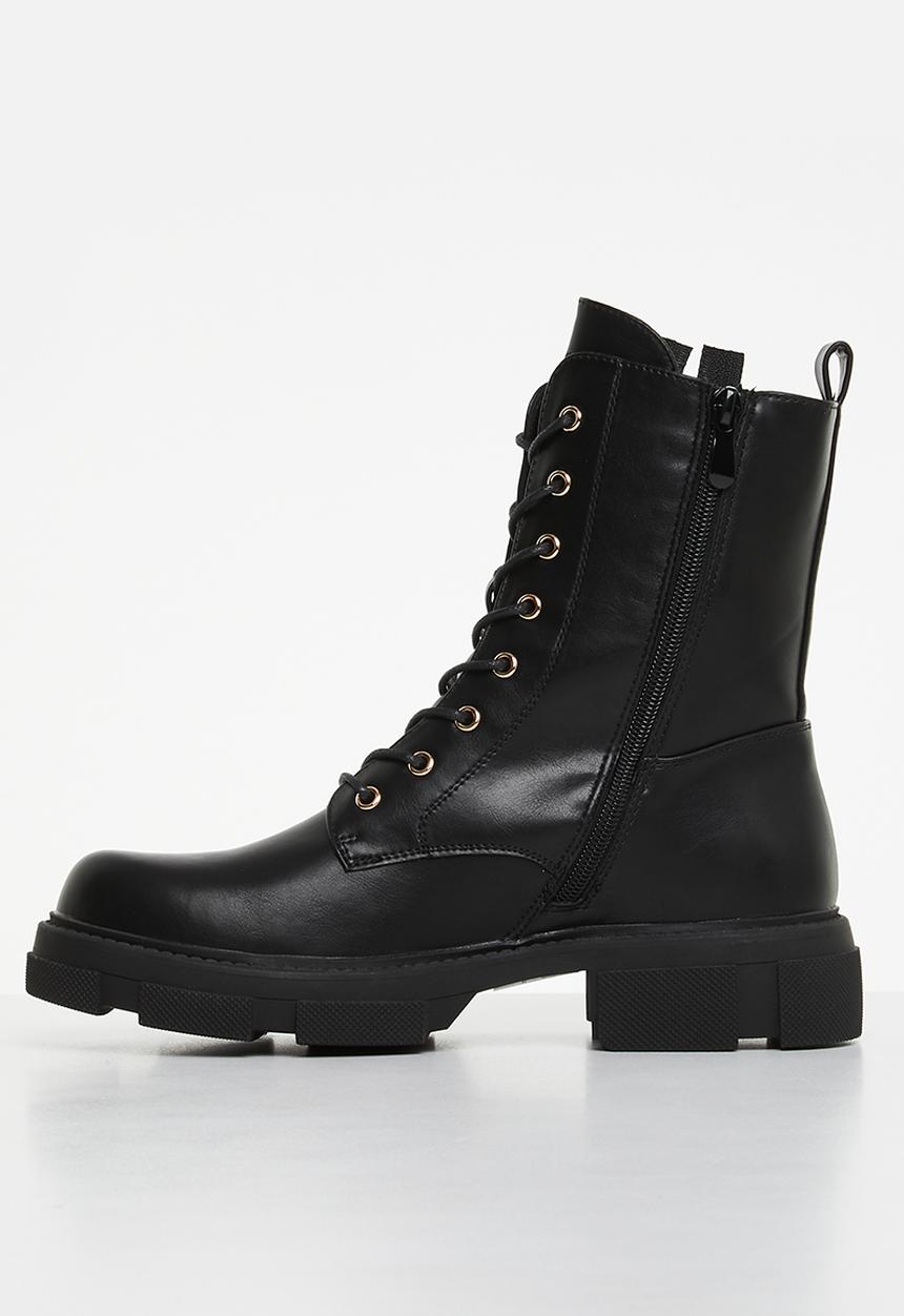 Plum - Zenith lace-up boot - black