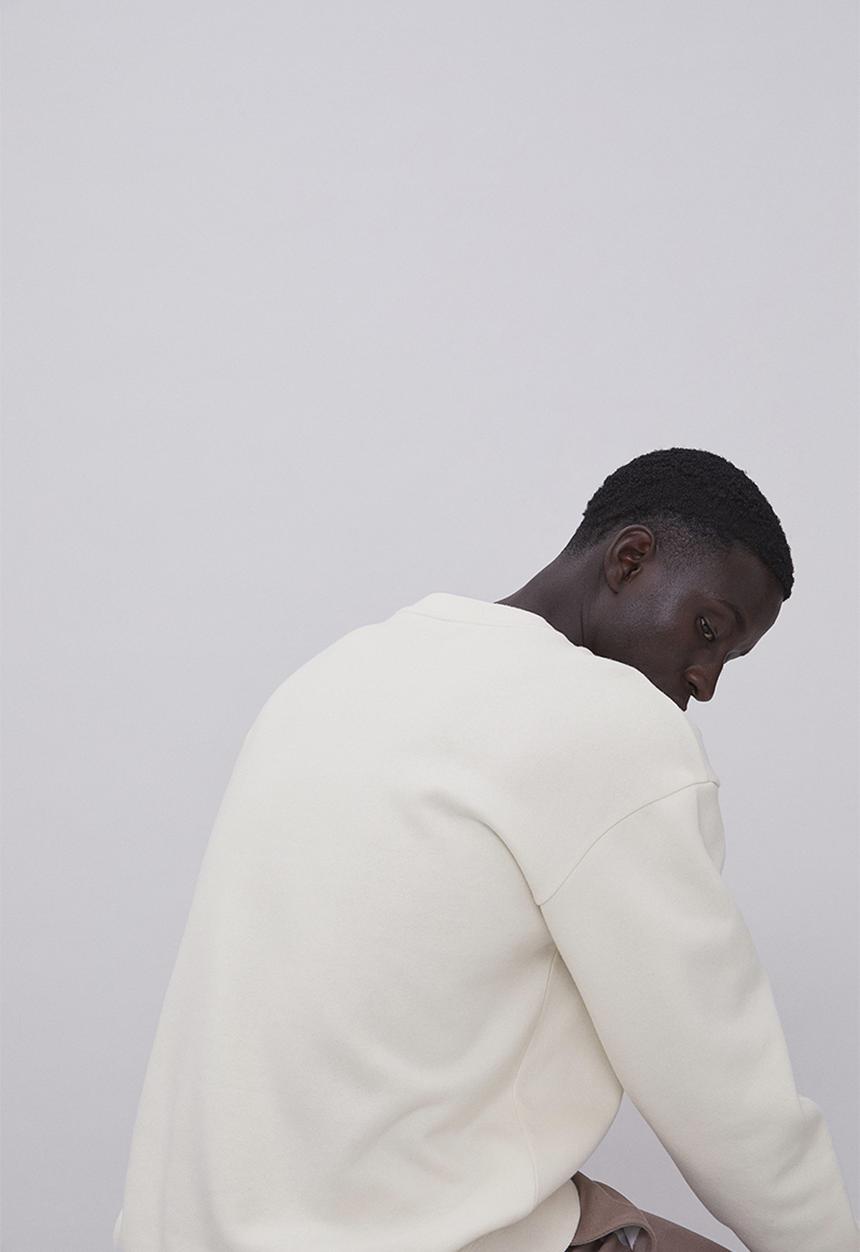 H&M - Relaxed fit appliquéd sweatshirt - cream