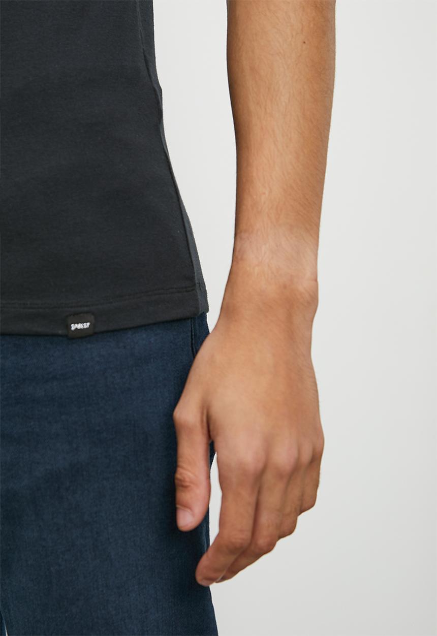Superbalist - Rico muscle fit golfer - black