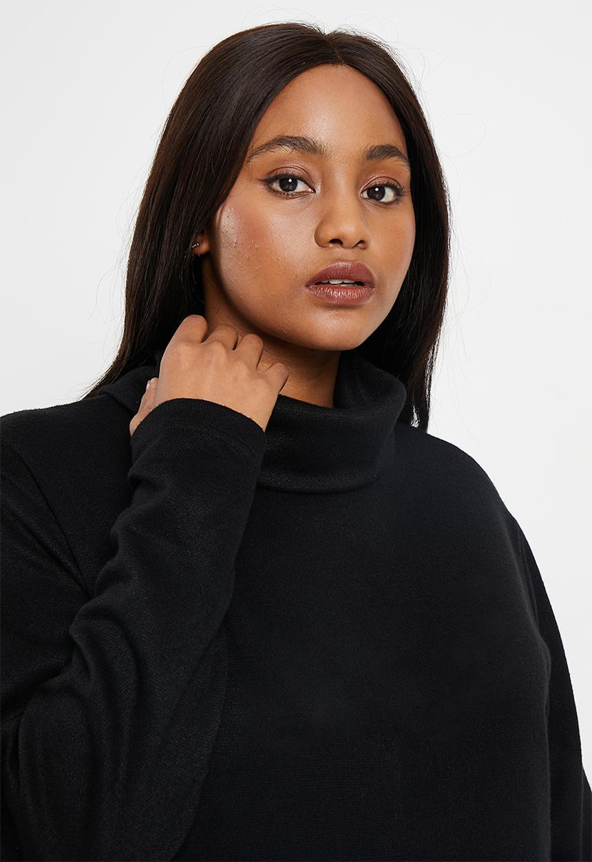 Me&B - Plus Poloneck maxi rib knit dress - black