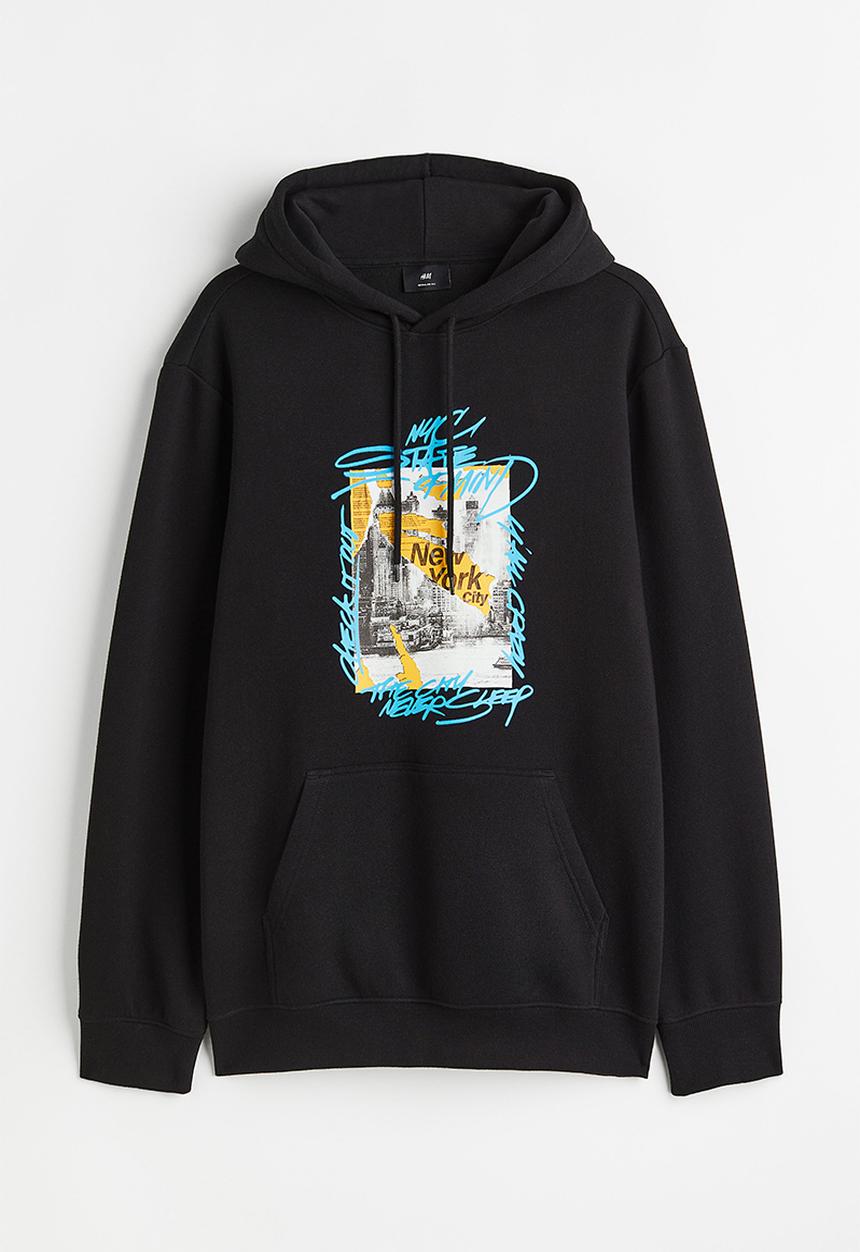 H&M - Regular fit hoodie - black/new york