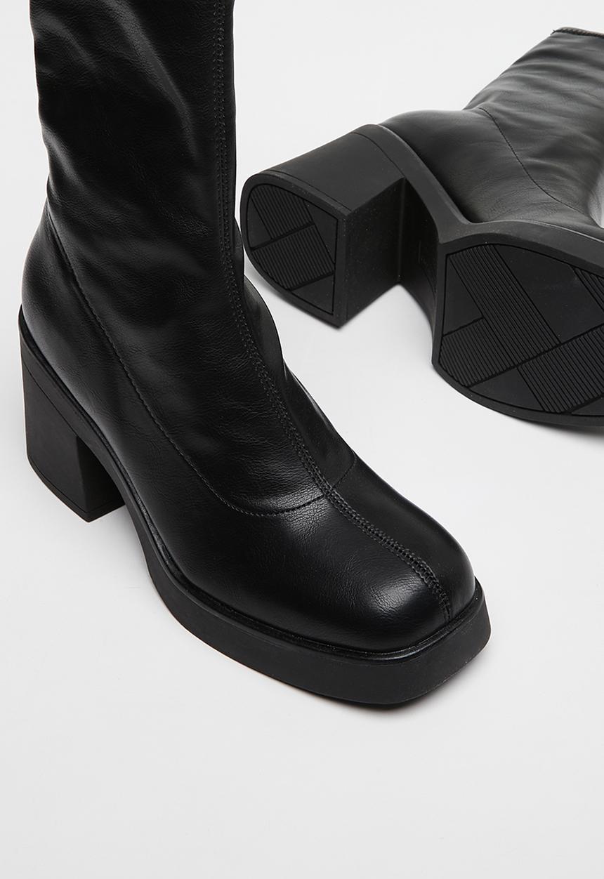 Call It Spring - Steffanie boot - black