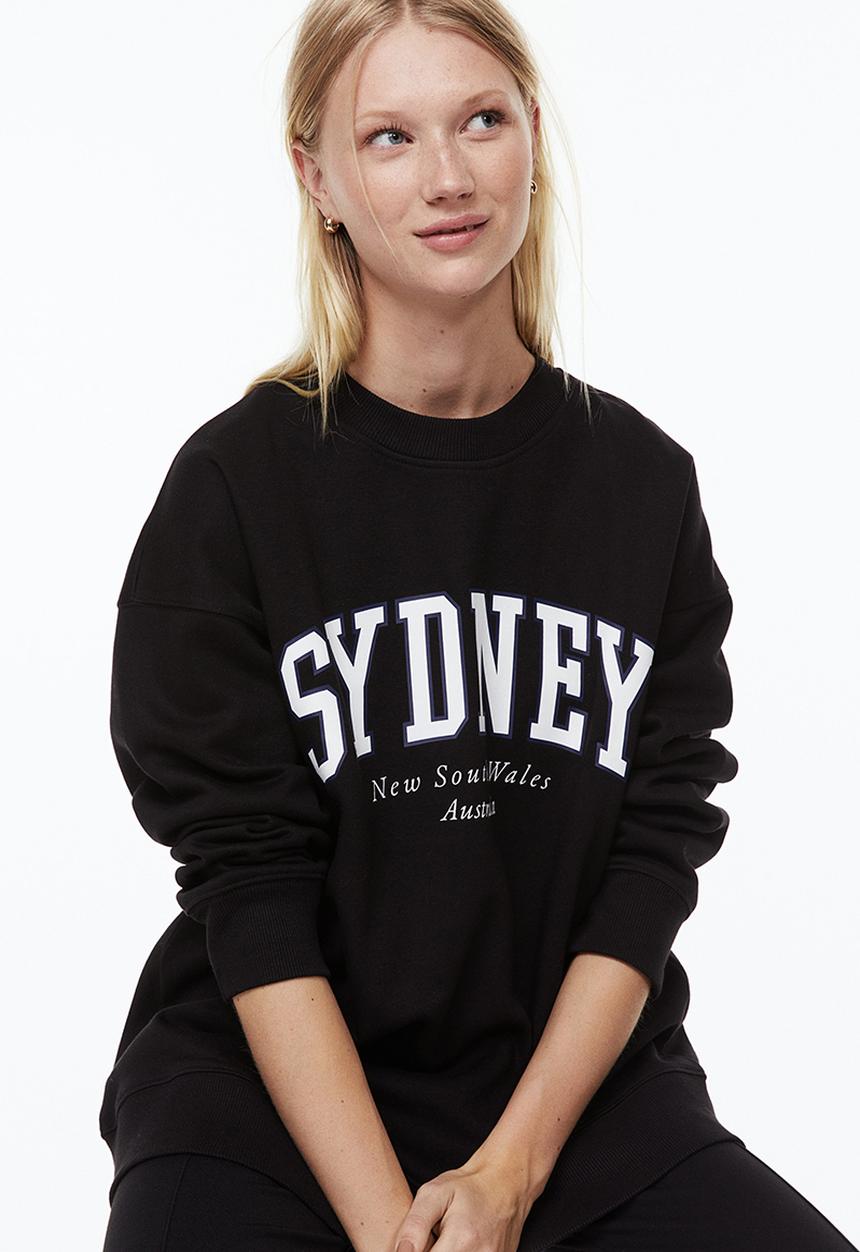 H&M - Printed sweatshirt - black/sydney