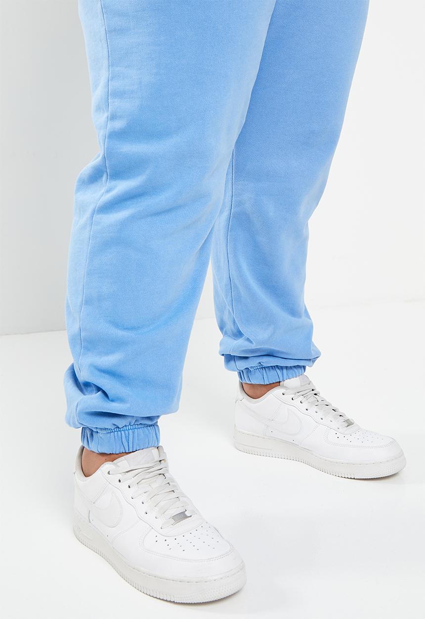 Cotton On - Plus classic washed trackpant - washed buzzy blue