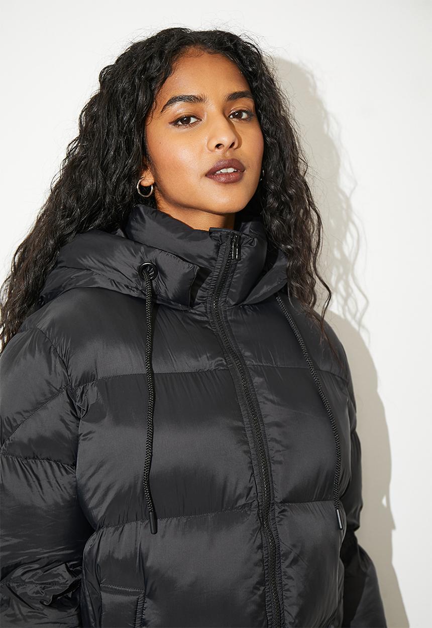 Superbalist - Mid length puffer - black