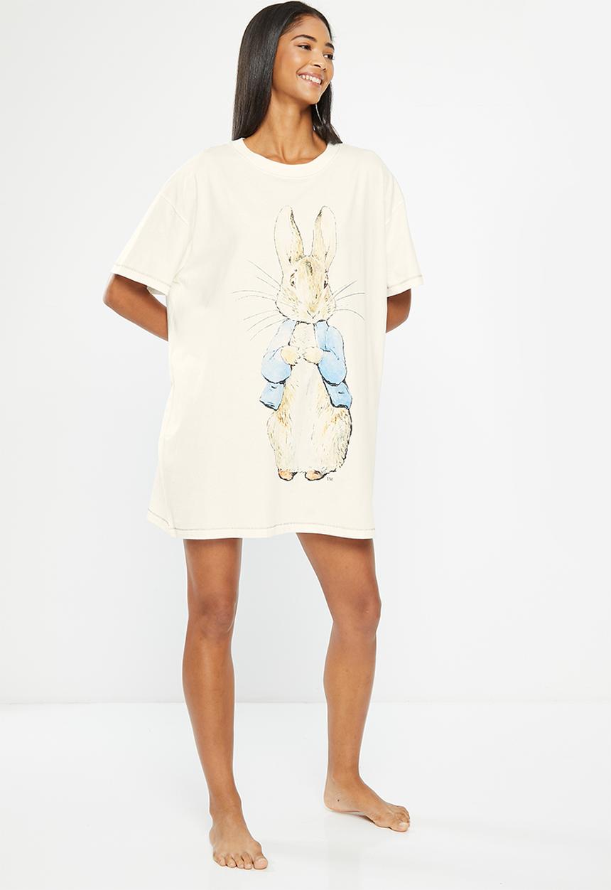 Cotton On - 90s T-Shirt Nightie - lnc peter rabbit / white peter rabbit 