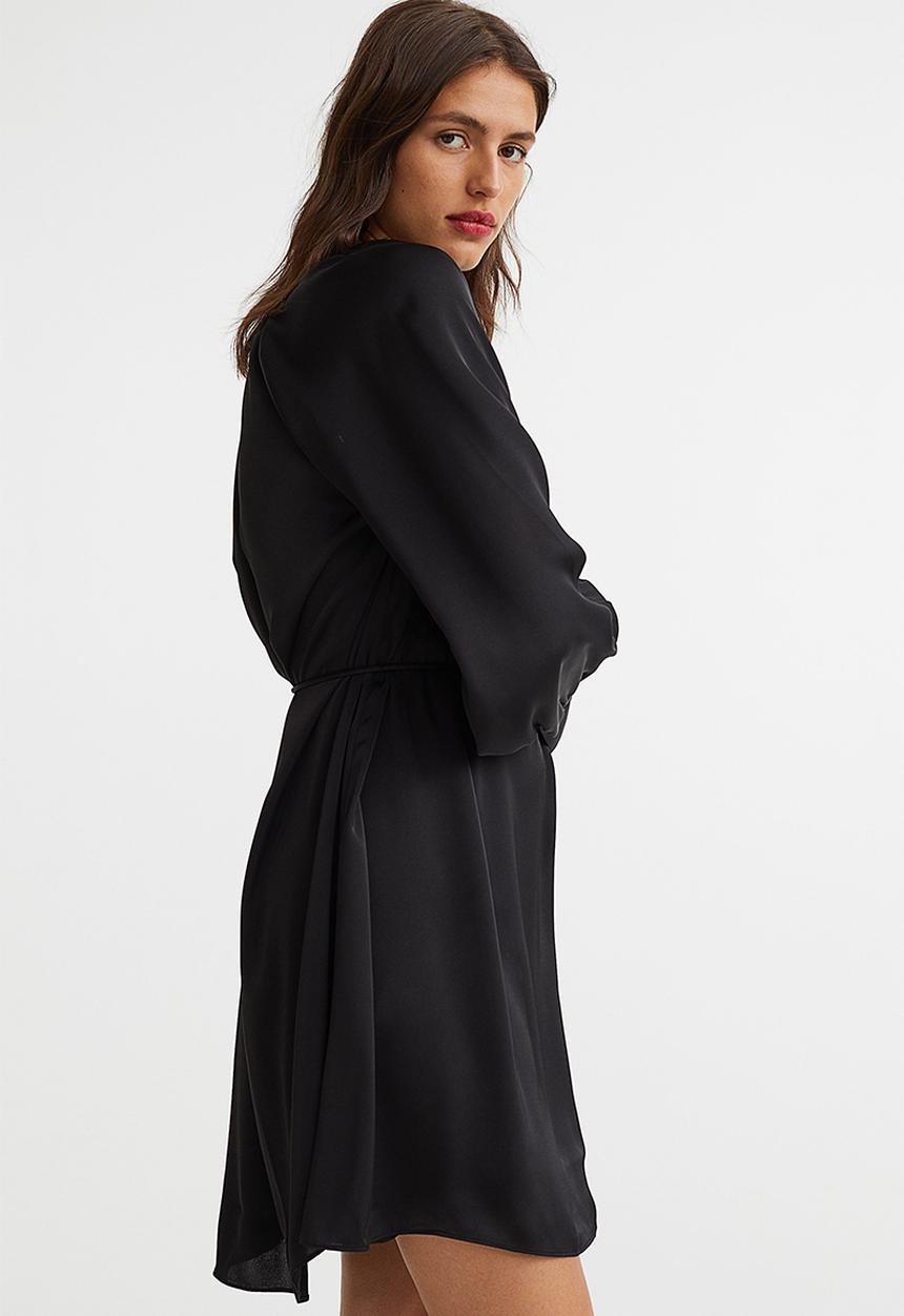 H&M - Short satin dress - black