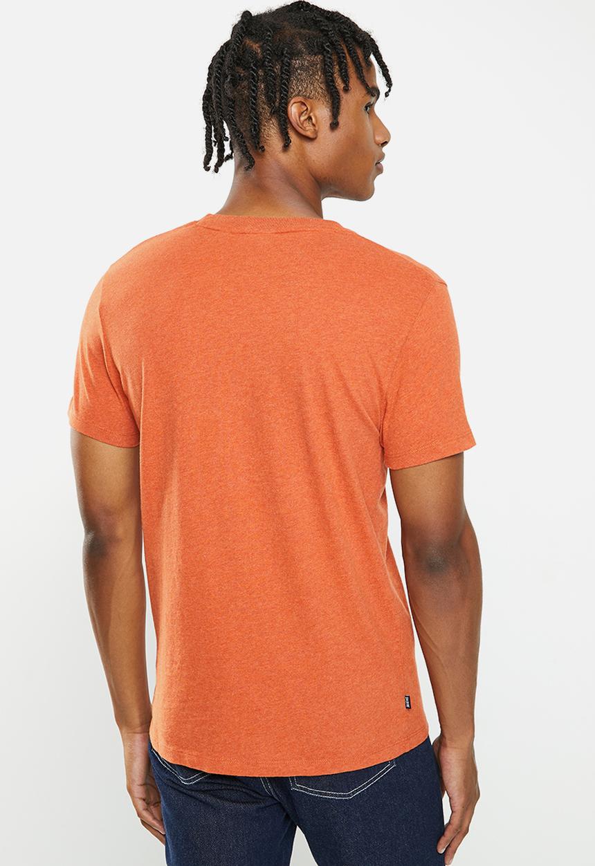 Superdry. - Vintage logo emb vee tee - rust orange marl