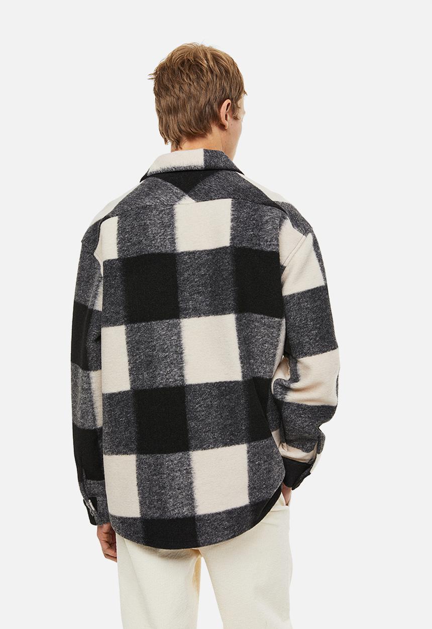 H&M - Relaxed fit overshirt - black/checked