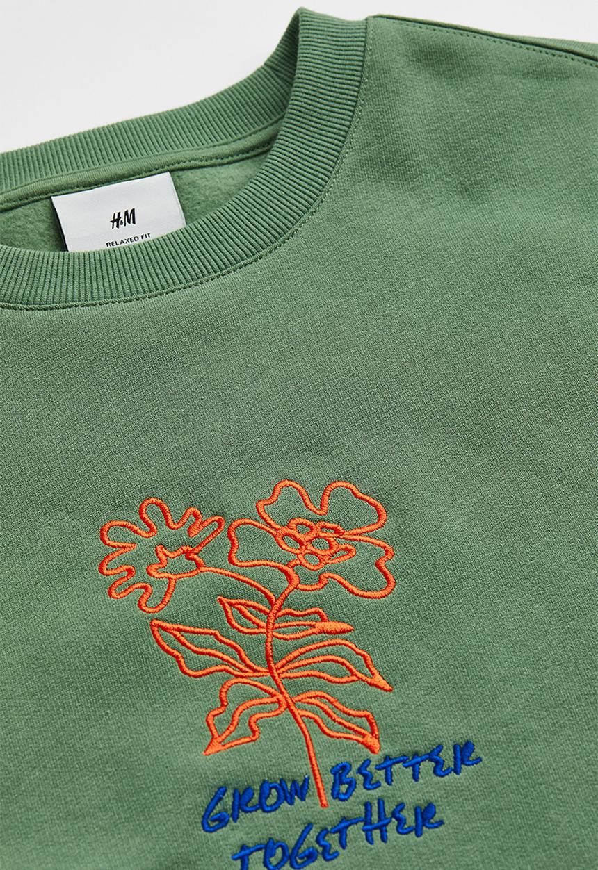 H&M - Relaxed fit printed sweatshirt - green/grow better together