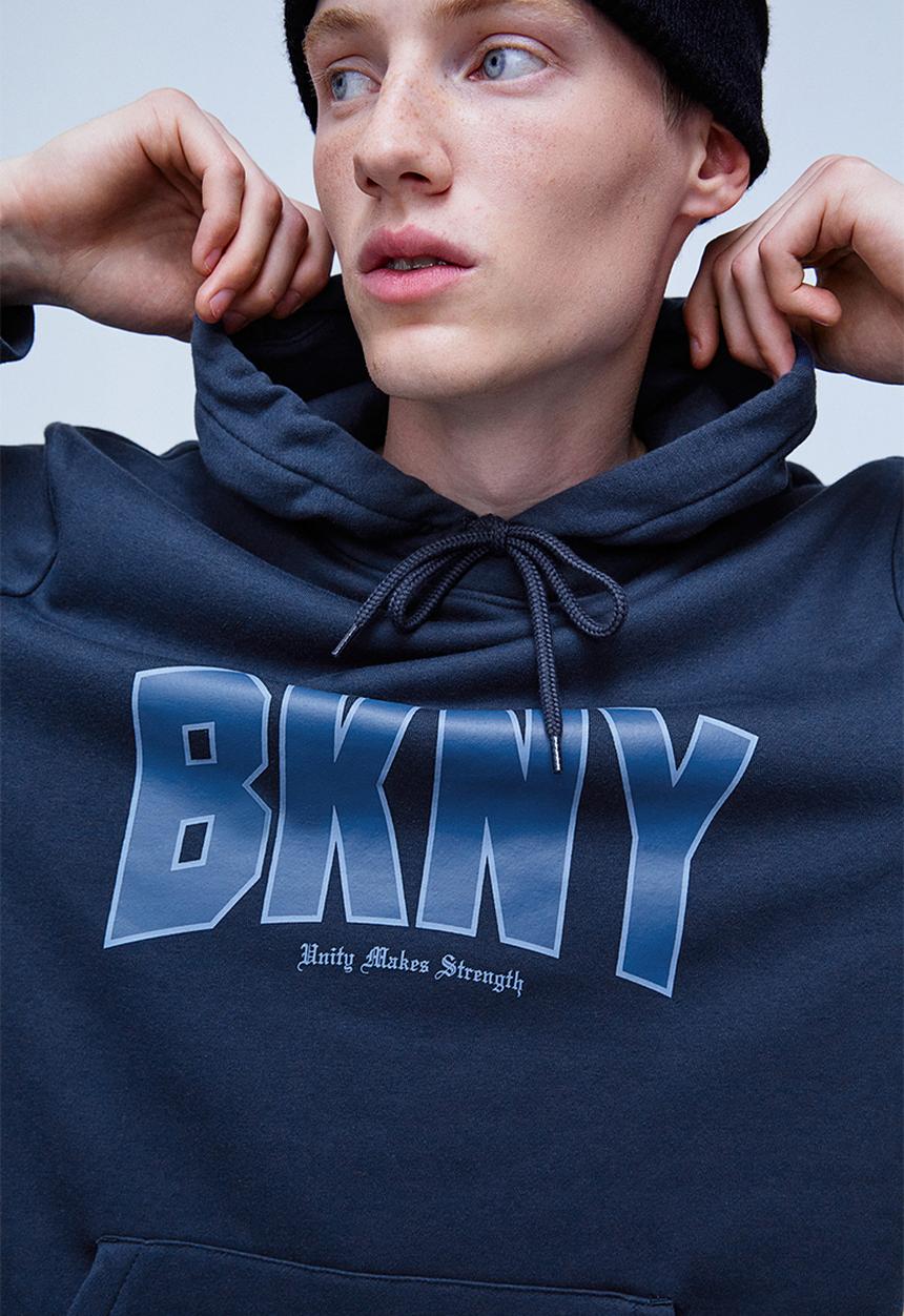 H&M - Regular fit hoodie - dark blue/bkny