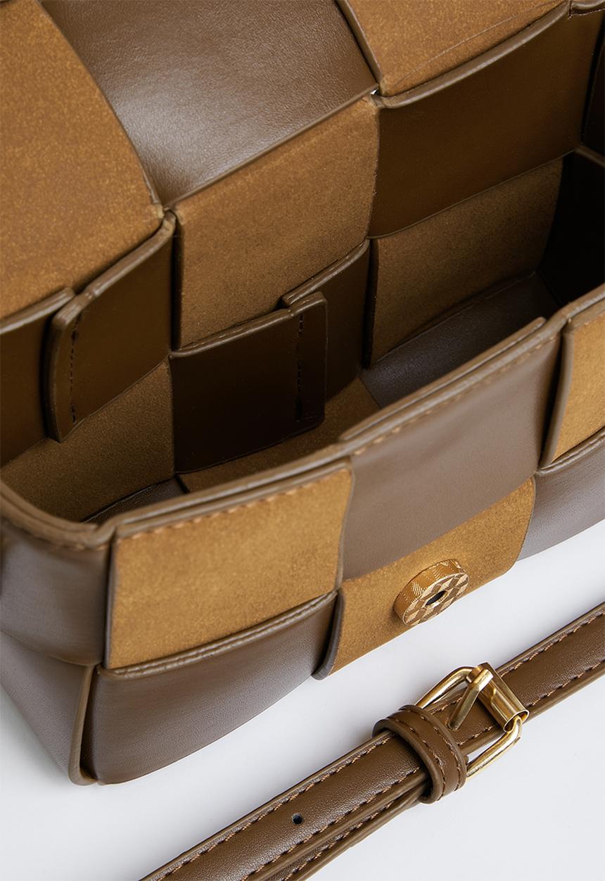 Superbalist - Haven crossbody bag - brown