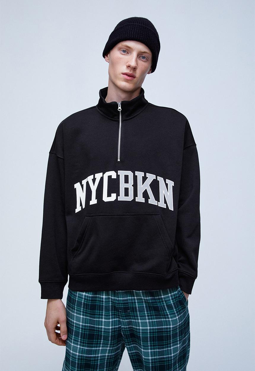 H&M - Oversized zip-top sweatshirt - black/nycbkn