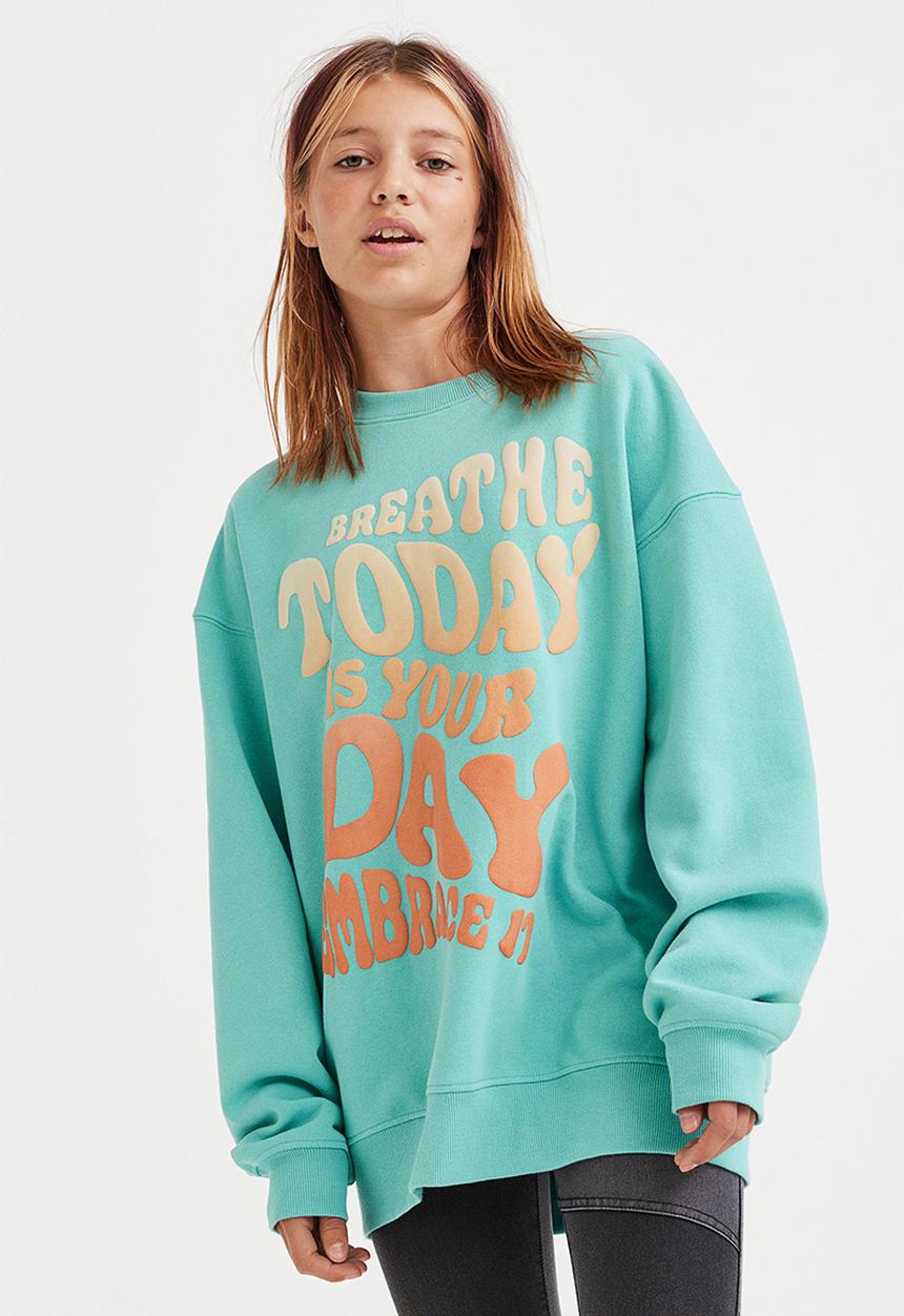 H&M - Oversized sweatshirt - turquoise/breathe