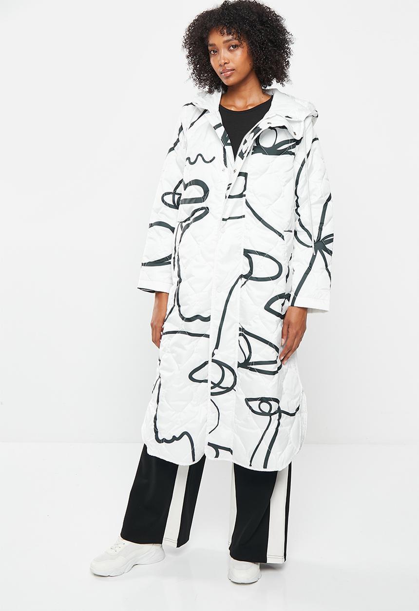 Me&B - Maxi puffer with zip-off sleeves - black/white