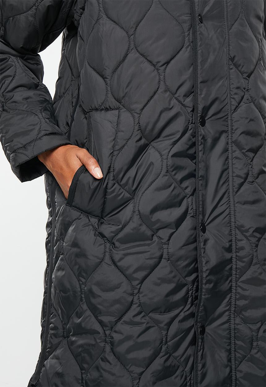 Me&B - Maxi puffer with zip-off sleeves - black