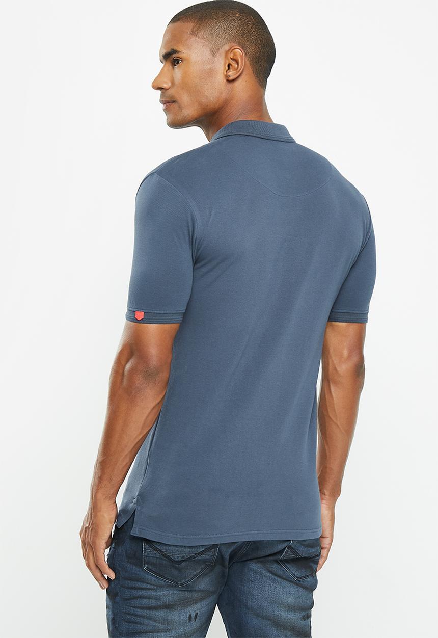 S.P.C.C - Diallo golfer - storm