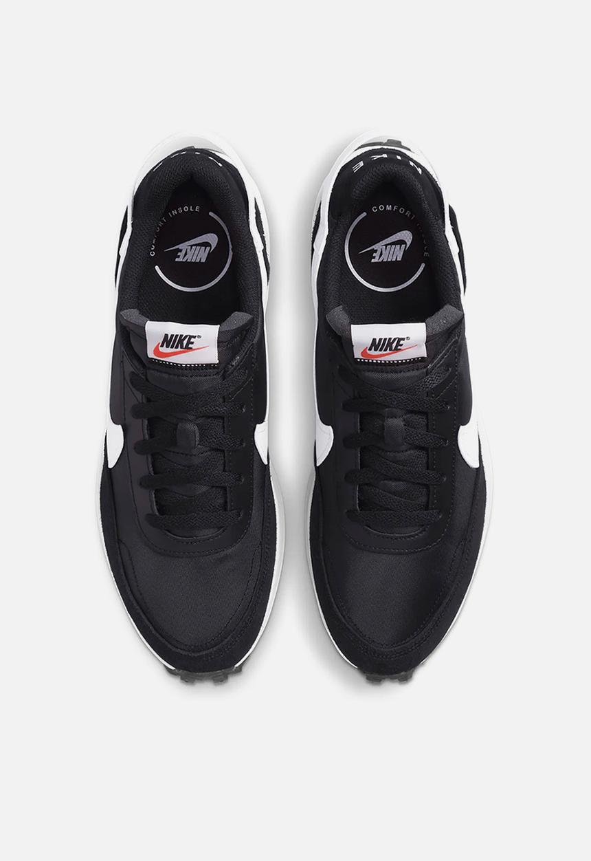 Nike - Waffle Debut
