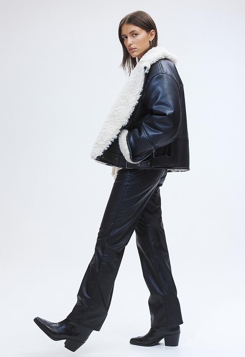 H&M - Straight trousers - black