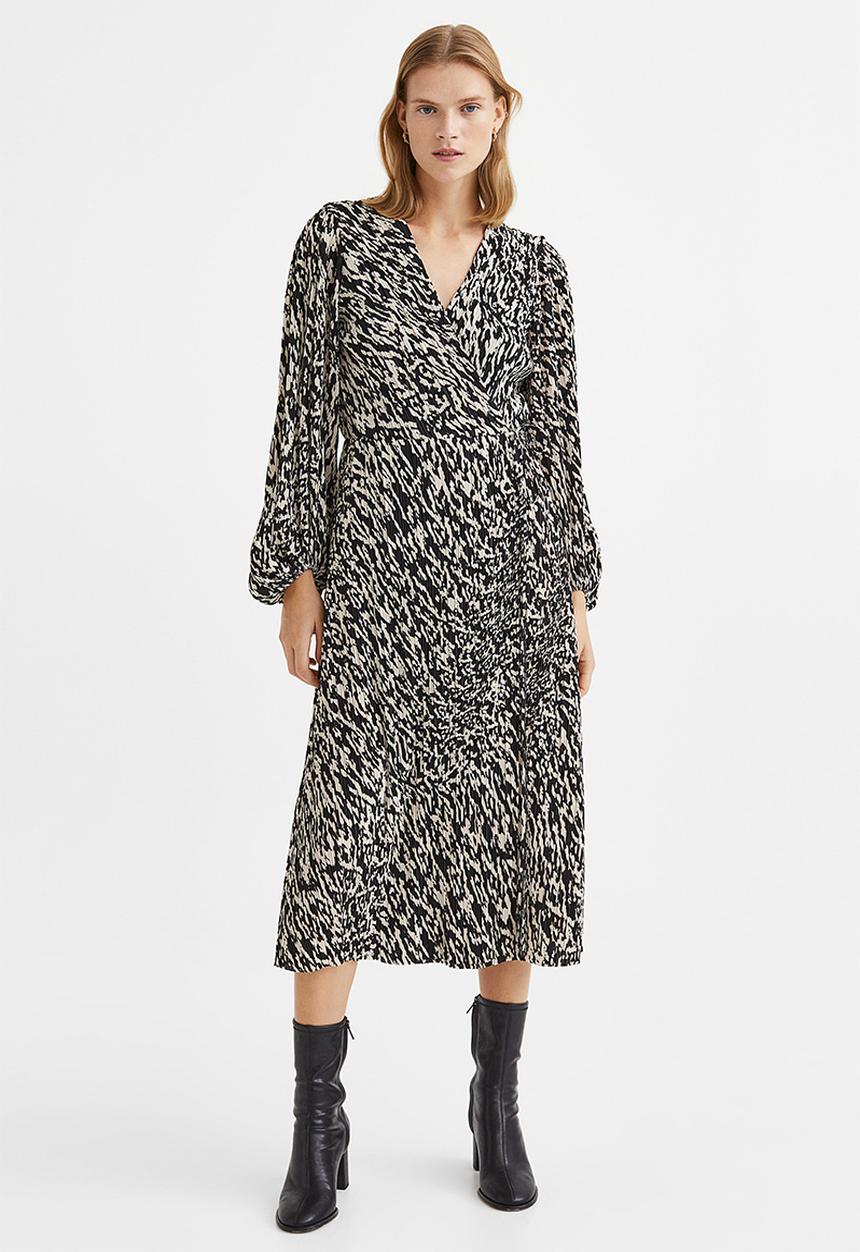 H&M - Pleated wrapover dress - light beige/patterned