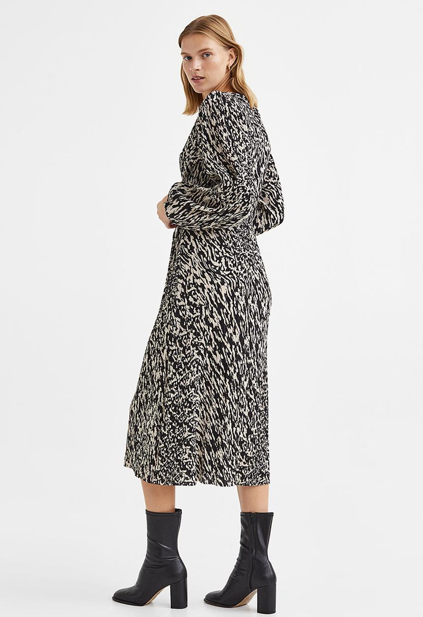 H&M - Pleated wrapover dress - light beige/patterned