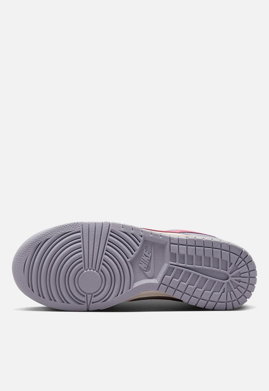 Nike - Dunk low